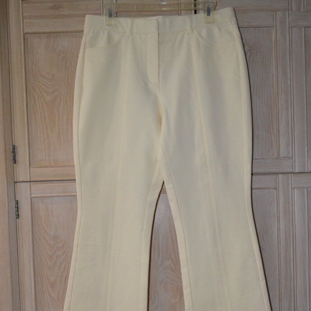 Isaac Mizrahi 24/7 Stretch Boot Cut Pants, 5 Pocket Jean Style, Cream - NWOT